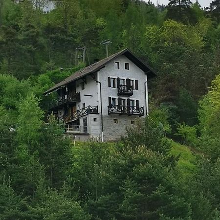 شقة سيون  في Chalet Alpine المظهر الخارجي الصورة